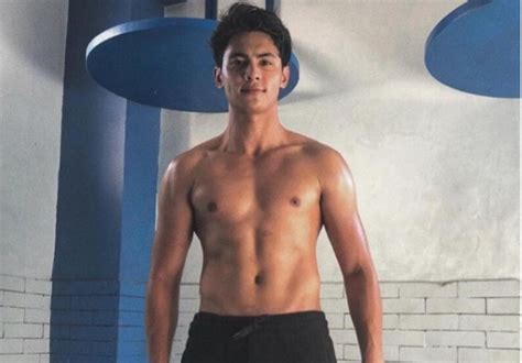 Kiko Estrada hirap na hirap mag.